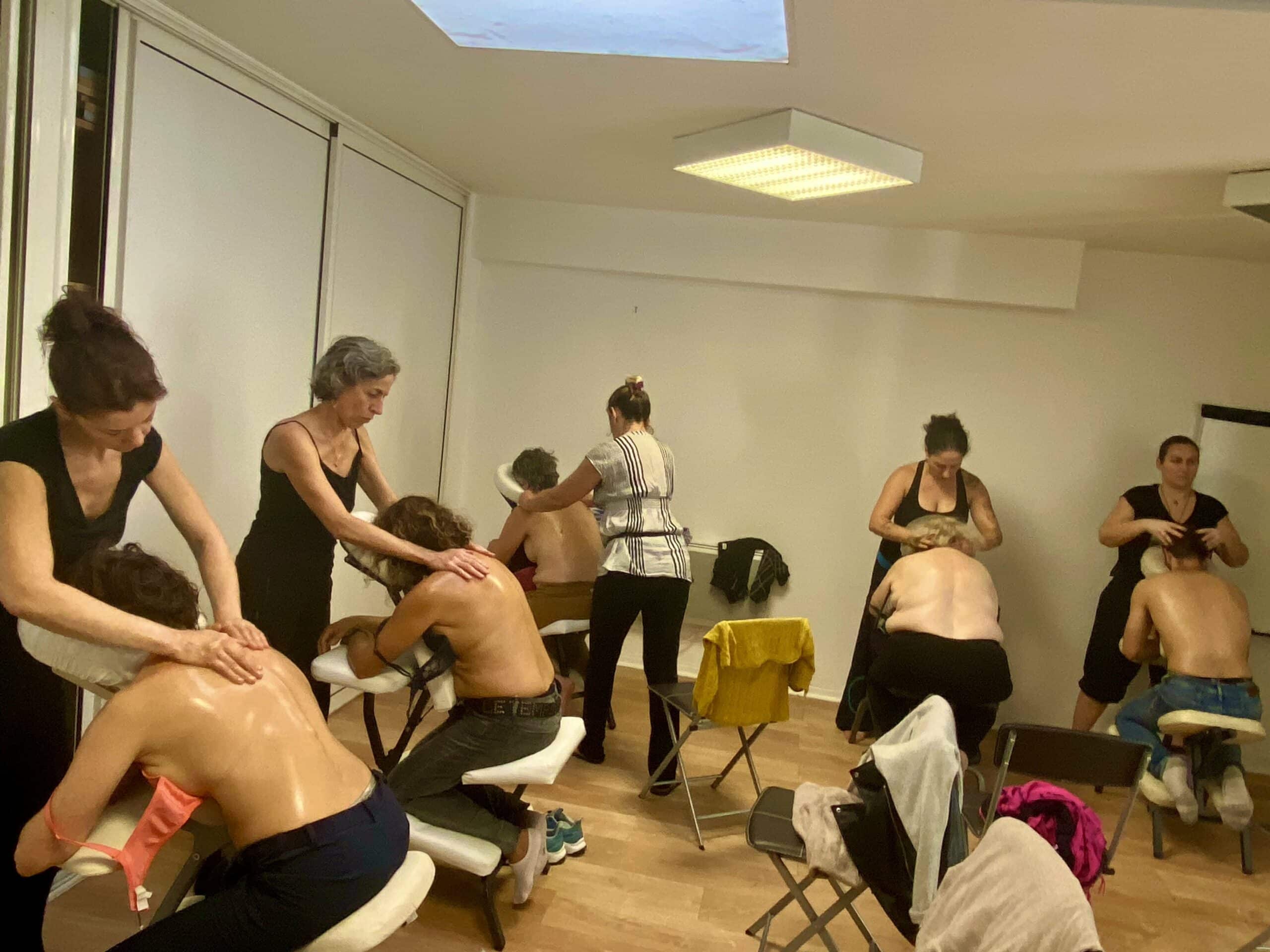 Massage chaise groupe formation massage ostéothaï énergétique